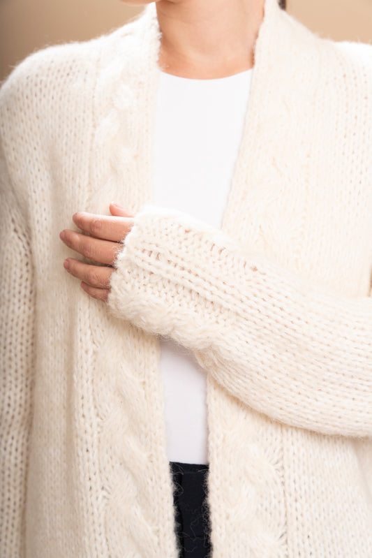 LADIES' CHUNKY CABLE KNIT CARDIGAN