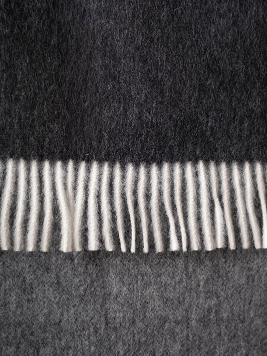 REVERSIBLE BRUSHED SCARF
