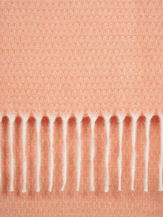 SMALL PATTERNED JACQUARD THROW WITH TWISTED FRINGES