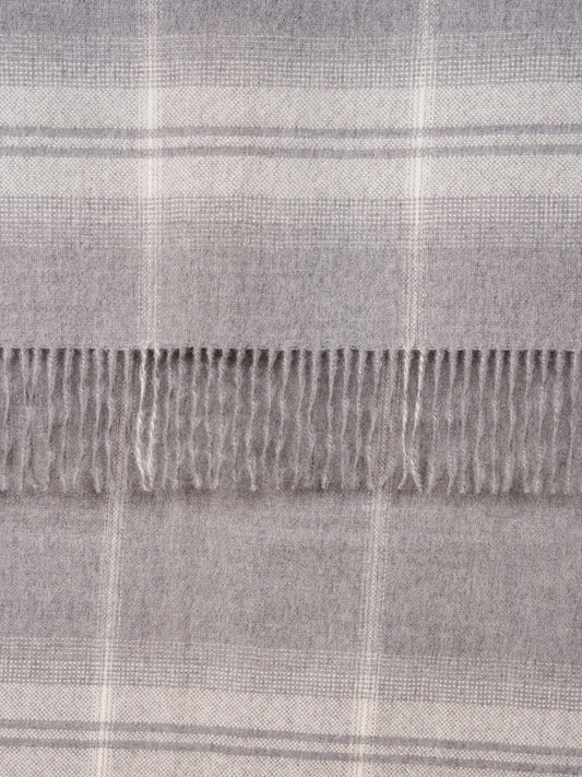 HORIZONTAL STRIPED ECO THROW WITH TWISTED FRINGES