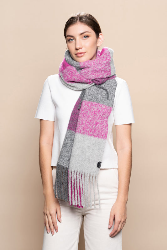CLASSIC PLAID CHUNKY SCARF